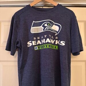 NWT NFL Seattle Seahawks Navy t-shirt